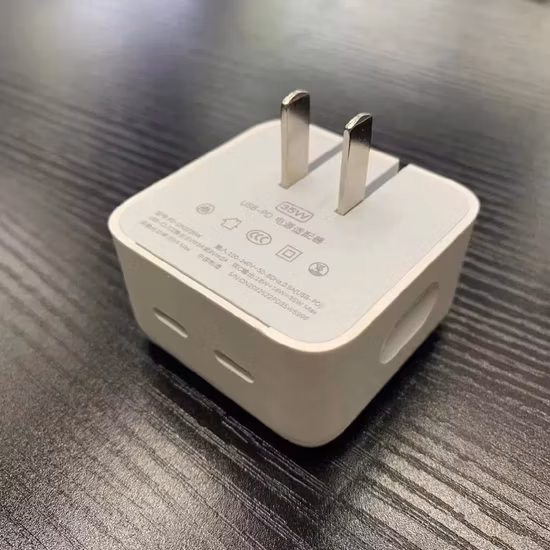 새로운 빠른 충전 3.0 35W QC 3.0 고속 충전기 휴대폰 충전기